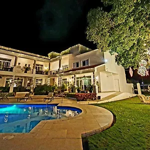  Bed & Breakfast Segovia